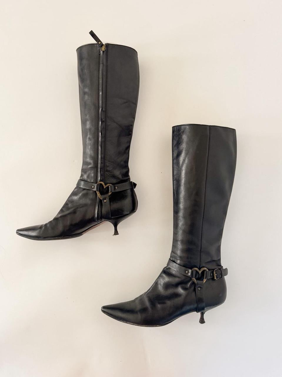 vintage moschino buckle kitten boots