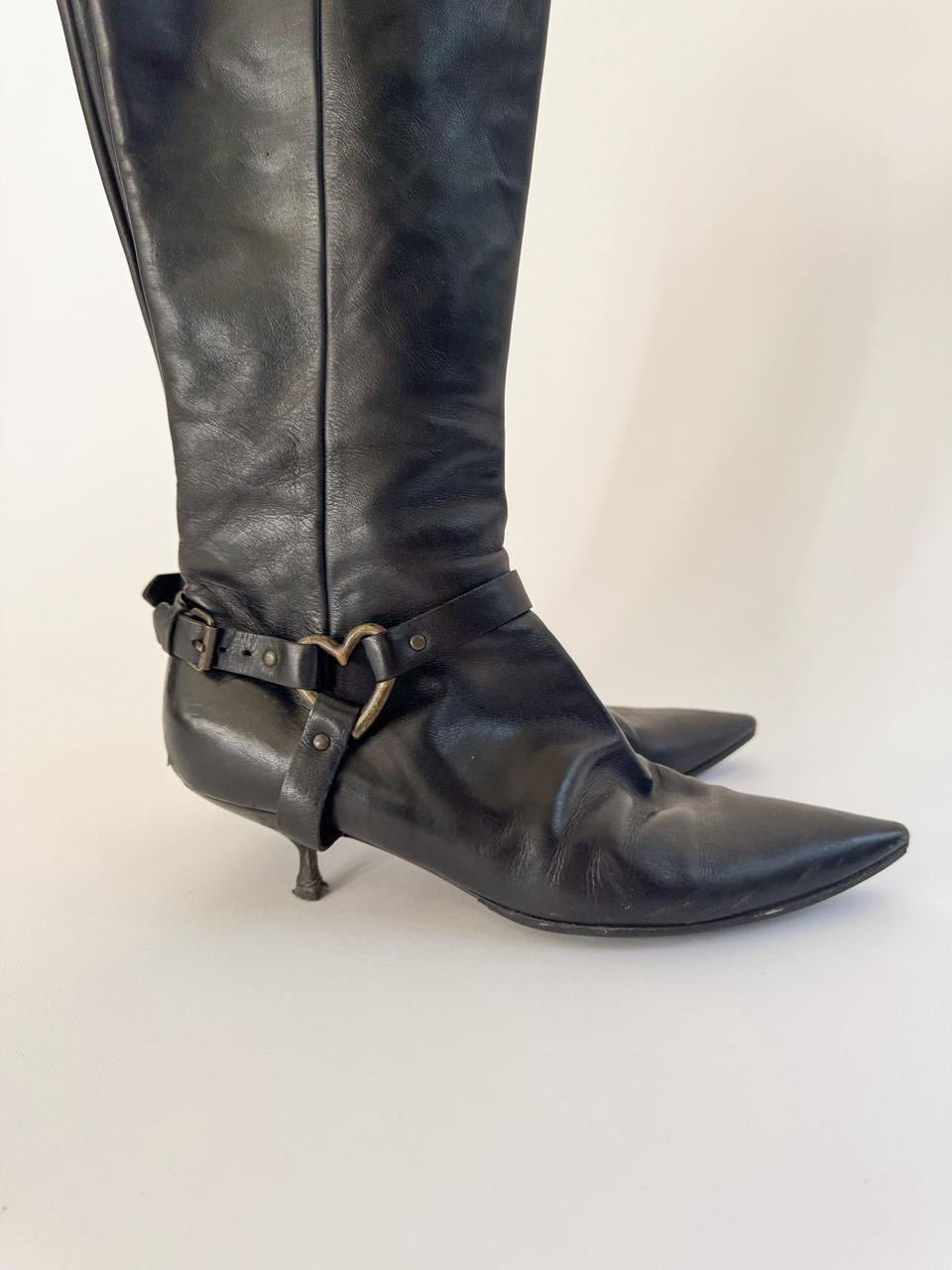 vintage moschino buckle kitten boots