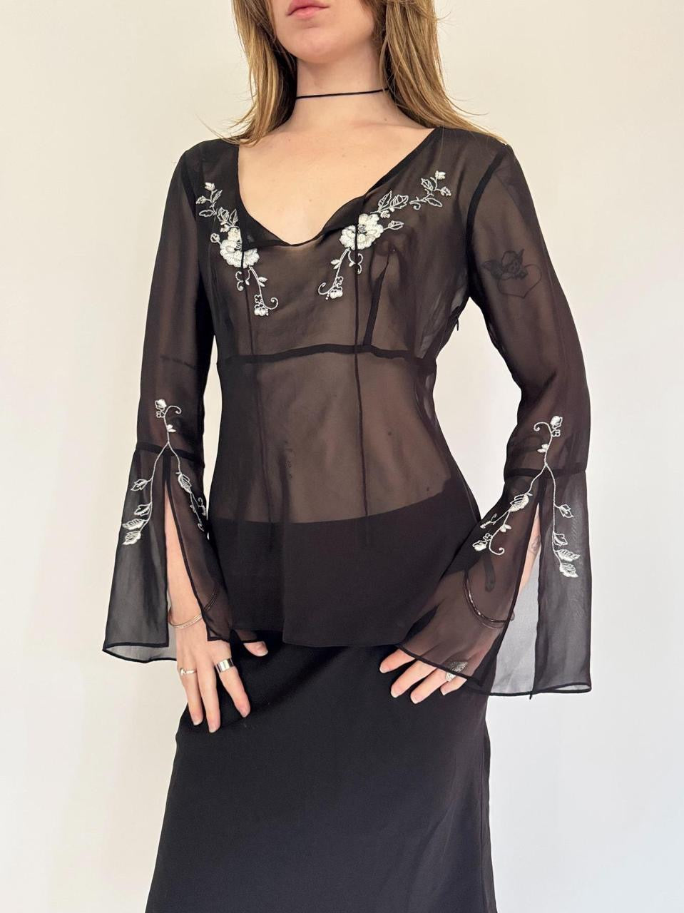 vintage floral flare sleeve blouse