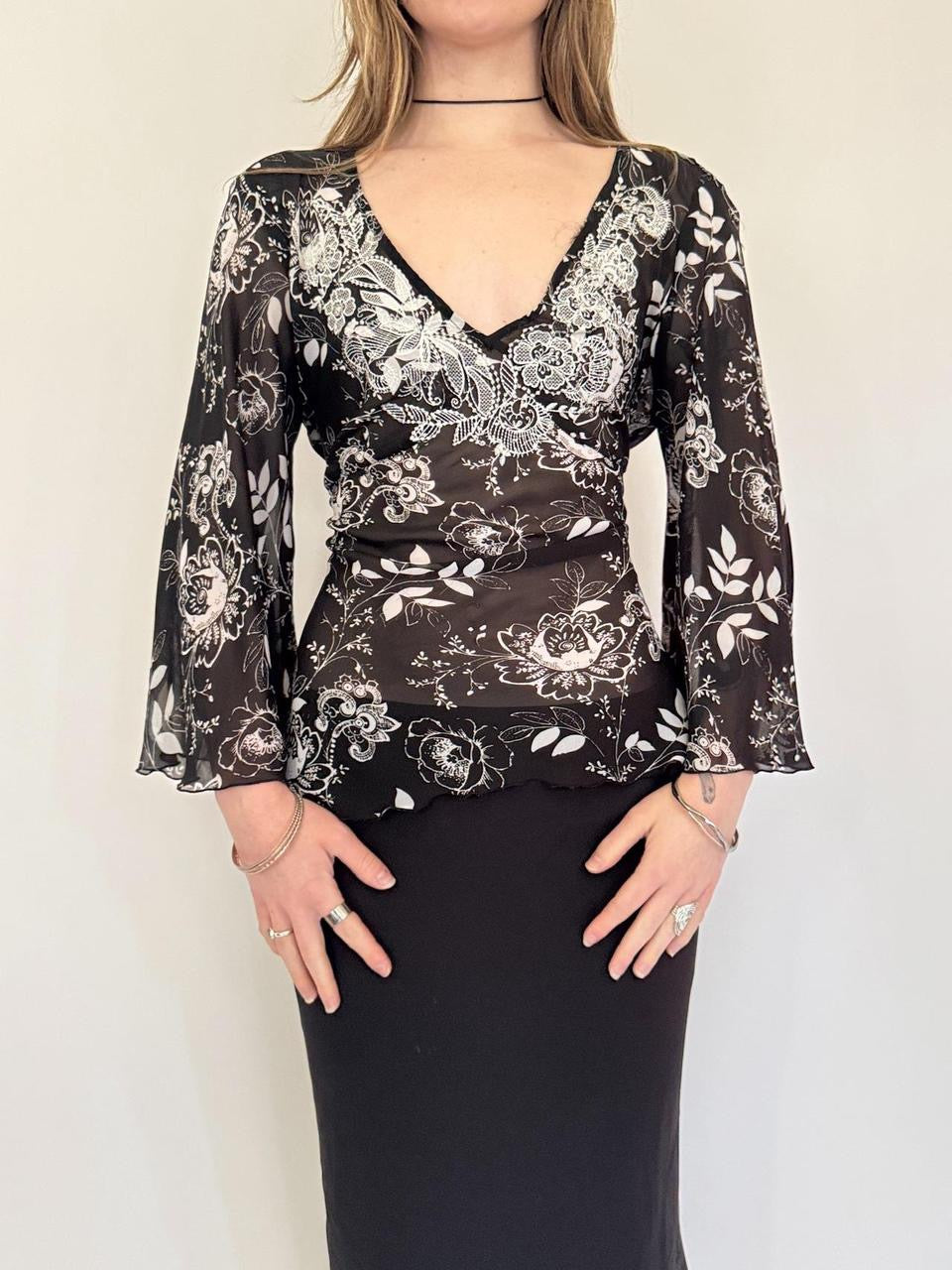 vintage floral flare sleeve tie waist blouse