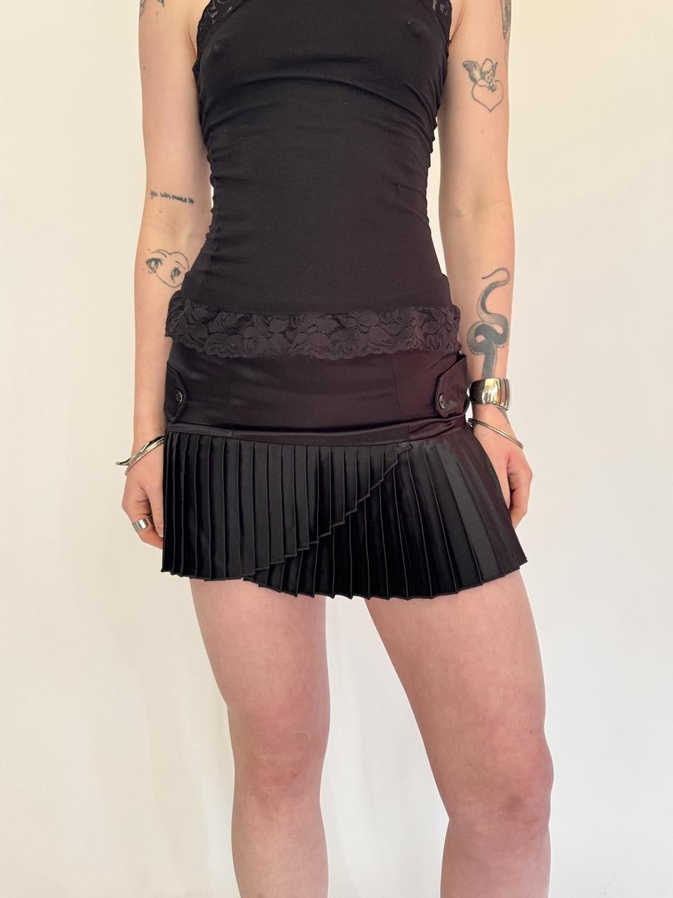 vintage pleated mini skirt