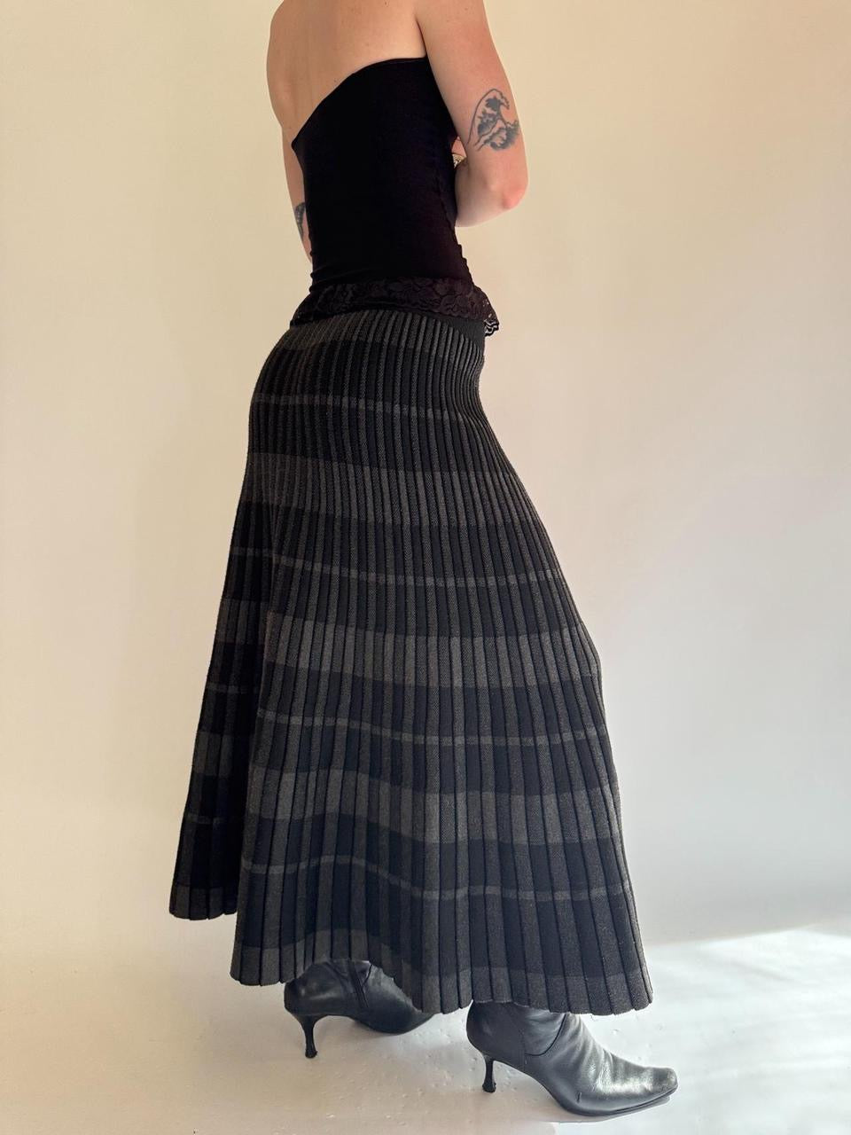 vintage plaid pleated maxi skirt