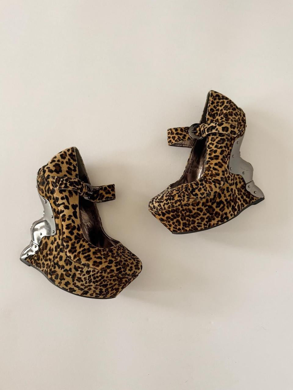 vintage cheetah chrome wedges