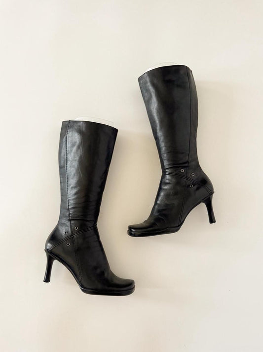 vintage grommet kitten heel boots
