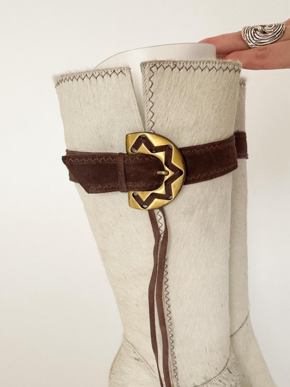 vintage western kitten heel boots