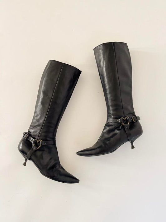 vintage moschino buckle kitten boots